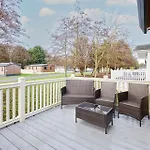 Cherry With Hot Tub