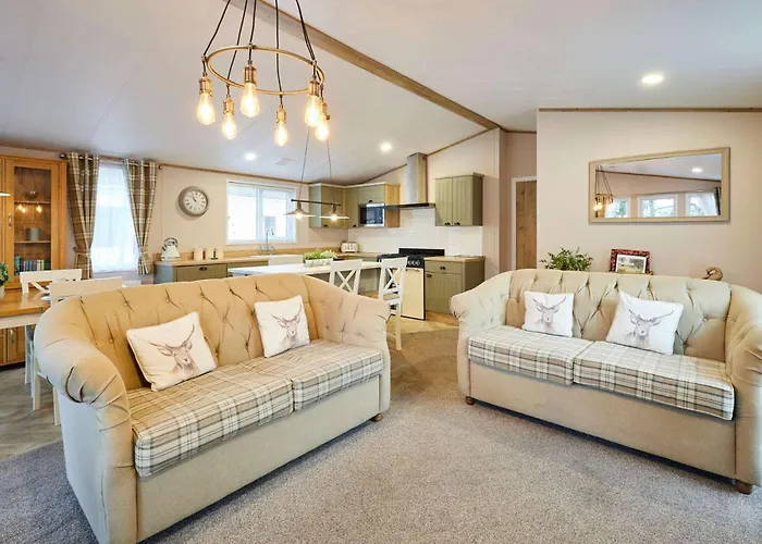 Cherry With Hot Tub *