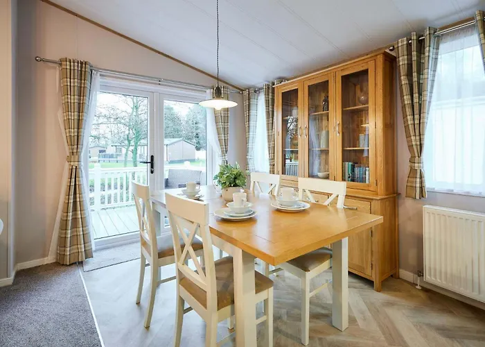 Daire Cherry With Hot Tub York