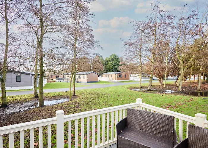 Cherry With Hot Tub *