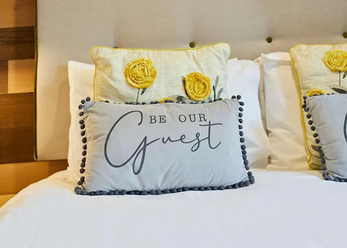 Cherry With Hot Tub Daire