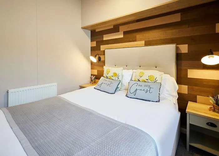 Cherry With Hot Tub York