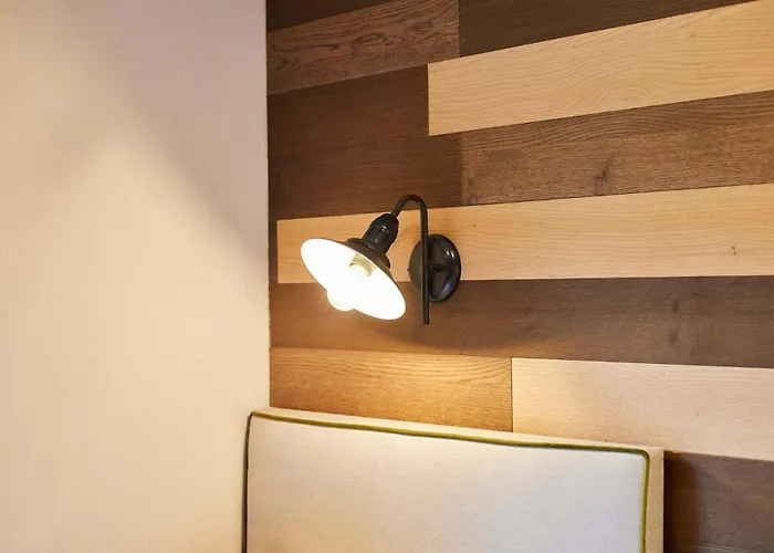 Cherry With Hot Tub * York