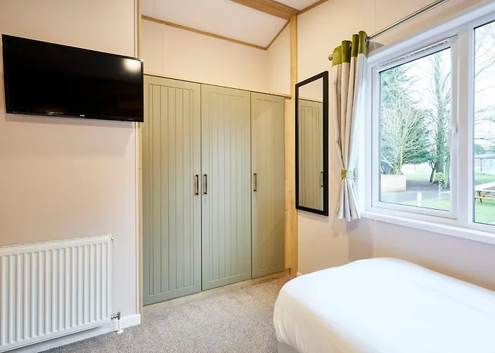 Daire Cherry With Hot Tub York